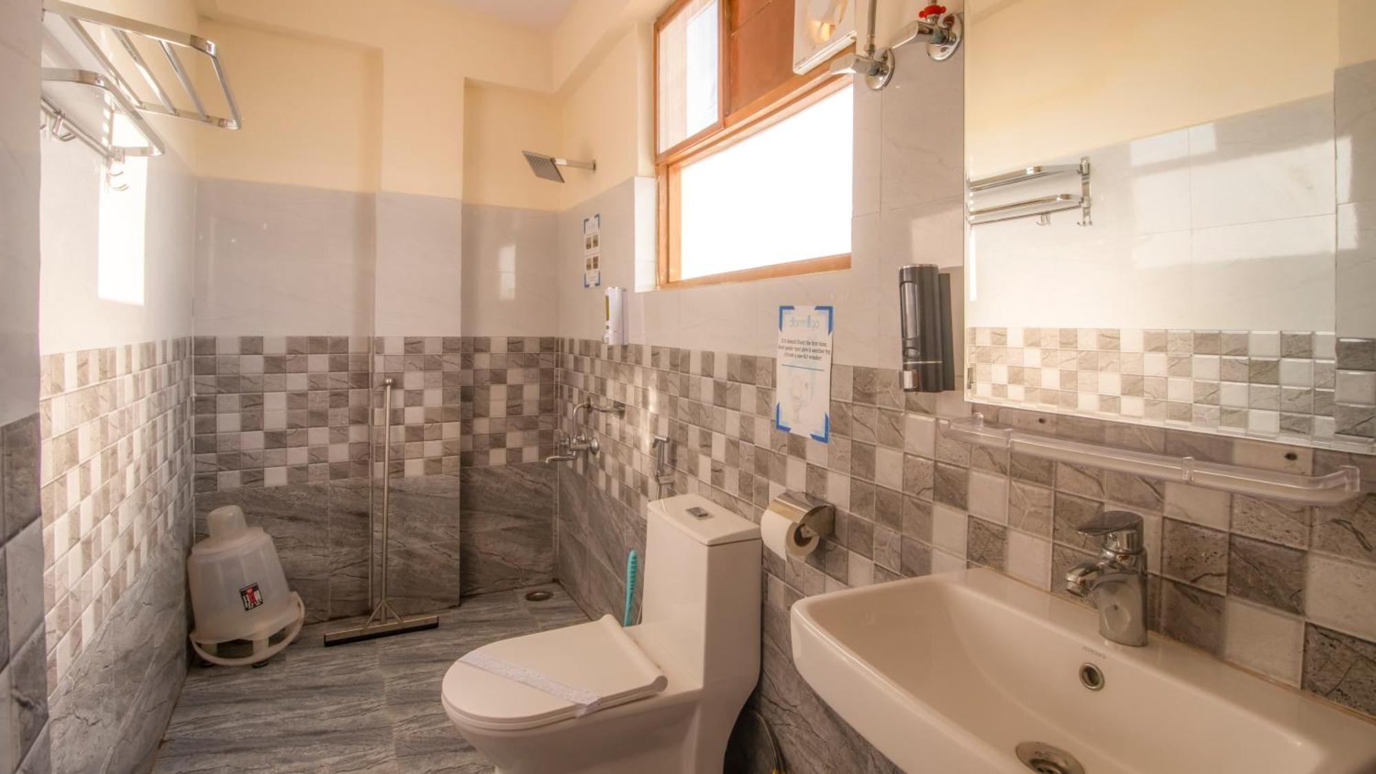 Dormigo Hostel Bīr Kültér fotó